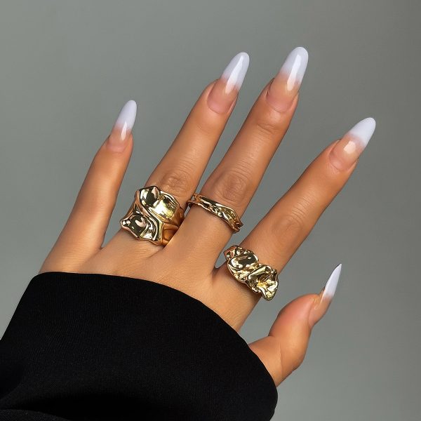 Artist~s same liquid irregular ring，Party outfits that attract attention