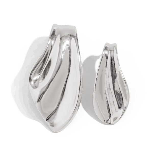 Ins stytle liquid pleated earrings，Minimalist glossy design