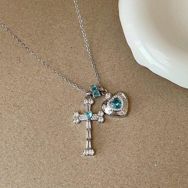 French Hot Girl Ice Blue Love Cross Pendant Necklace Women's Sweet Cool Collarbone Chain