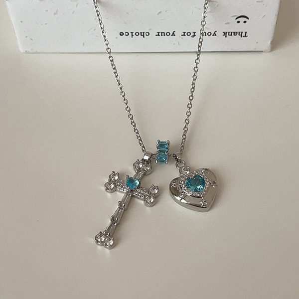 French Hot Girl Ice Blue Love Cross Pendant Necklace Women's Sweet Cool Collarbone Chain
