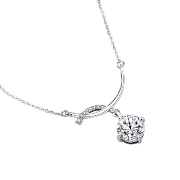 Fashion Smile Chain Niche Light Luxury Fashion Versatile Design