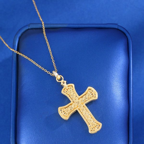 Full Of Diamonds Colorful Stone Cross Clavicle Chain Necklace Women's Versatile Necklace