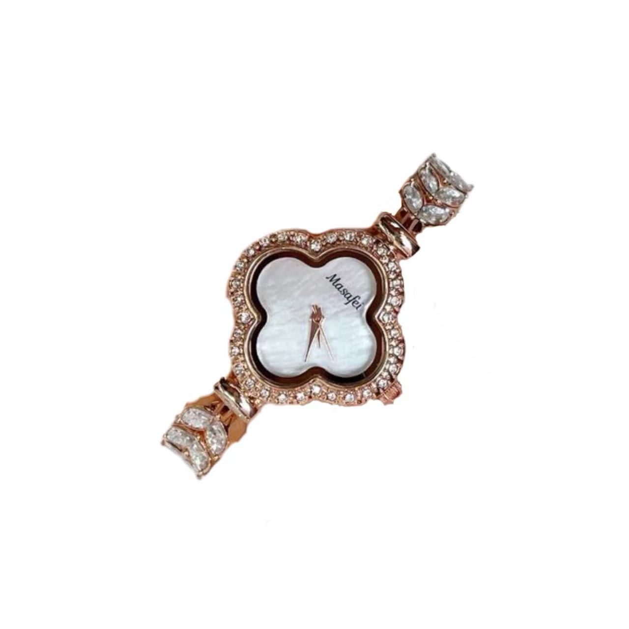 Fashion retro clover high-end bracelet crystal diamond women's waterproof watch