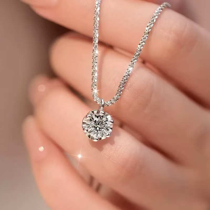 Full Of Stars Necklace Mosang Stone Diamond Pendant Exquisite Non-fading Light Luxury And High-end